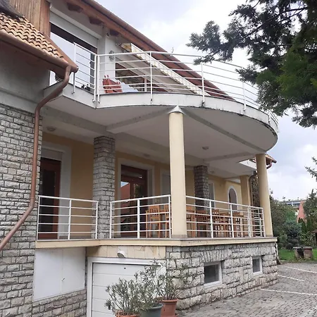 Sailing House - Vitorlas Vendeghaz Apartment Balatonfured