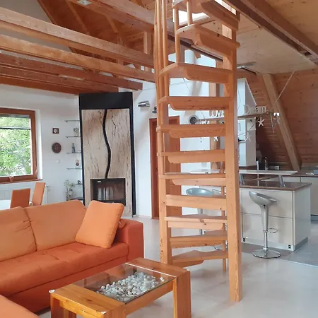 Apartment Sailing House - Vitorlas Vendeghaz